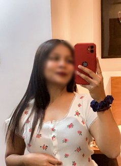Best in Chennai (real meet and cam show) - puta in Chennai Photo 3 of 3