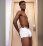 Best Masseur Beau corps et Professionnel - Male escort in Abidjan Photo 11 of 12