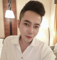 أفضل مدلك_جربني الآن - Male escort in Riyadh