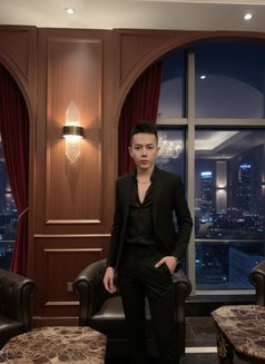 AlexAsianBoy_أفضل مدلك في المدين - Male escort in Dubai Photo 5 of 5