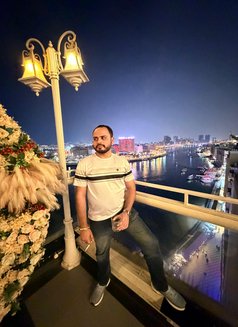 Best Massuer - Male escort in Dubai Photo 2 of 2