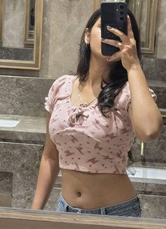BEST PRICE GENUINE GIRL NOIDA CALL GIRL - escort in Noida Photo 5 of 5