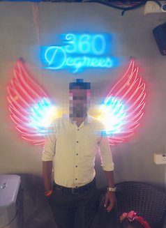 Best Pussy Eater - Male escort in Mumbai Photo 3 of 4