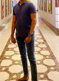 Best Service by Gimhan - Male escort in Colombo Photo 1 of 3