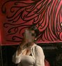 Best Service Girl Available - puta in Hyderabad Photo 1 of 1
