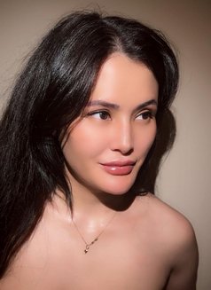 Best Service HERE Independent - escort in Dubai Photo 2 of 2