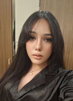 BEST SERVICE IN TOWN / HEBA - Transsexual escort in Al Ain Photo 8 of 18