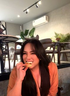 BEST SERVICE IN TOWN / HEBA - Transsexual escort in Al Ain Photo 16 of 28