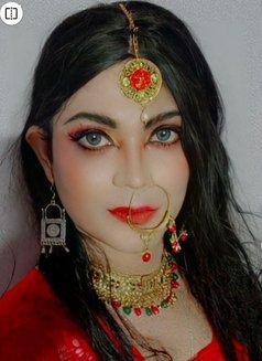 Kaynaat khan - Transsexual escort in Navi Mumbai Photo 1 of 6