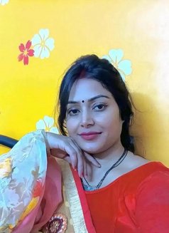 Best Sex Service 100% Safe and Secure Pl - puta in Surat Photo 3 of 7