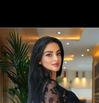 Best Home Service Spa Dubai - masseuse in Dubai