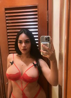 BEST SUCK 69 WITH BIG DICK & HARD - Transsexual escort in Hong Kong Photo 7 of 30