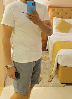 Best Travel Partner - Acompañantes masculino in Colombo Photo 3 of 3