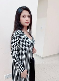 Best Vip Escort Service in Gurgaon - puta in Gurgaon Photo 3 of 3