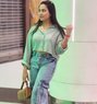 Best Vip High Profile Call Girl Service - puta in Hyderabad Photo 1 of 2