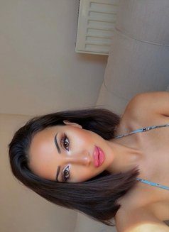 Beste - puta in İstanbul Photo 3 of 7