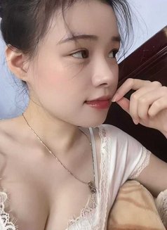 Besty - escort in Kuala Lumpur Photo 3 of 3