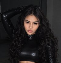Bethany Jones - Transsexual escort in Dubai