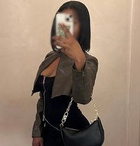 Betina - escort in Kampala