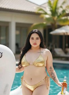 Betinna Bonitta - escort in Singapore Photo 7 of 8