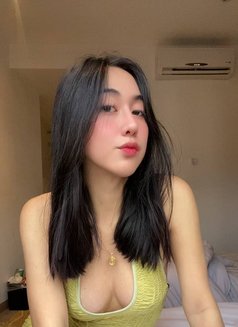 Better Than Your Gf - Acompañantes transexual in Kuala Lumpur Photo 3 of 8
