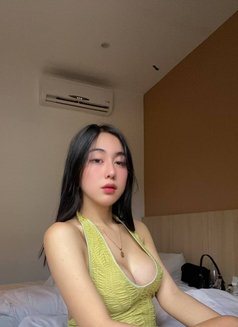 Better Than Your Gf - Acompañantes transexual in Kuala Lumpur Photo 4 of 8