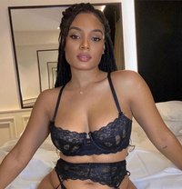Betty - escort in Doha