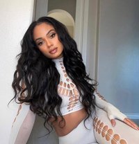 Betty - escort in Doha