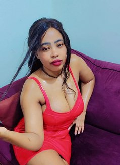 Betty - escort in Khobar Photo 1 of 11