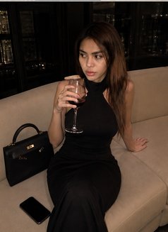 Betty Boo - Transsexual escort in Dubai Photo 27 of 29