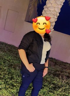 Betty John - escort in Dubai Photo 4 of 4