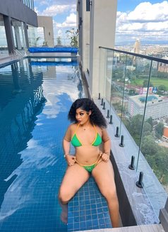 Betty 🥵 - escort in Nairobi Photo 5 of 9