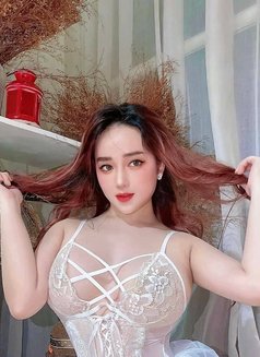 Betty Luxury - puta in Dubai Photo 5 of 7