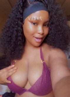 Betty🥰 - escort in Dakar Photo 4 of 4