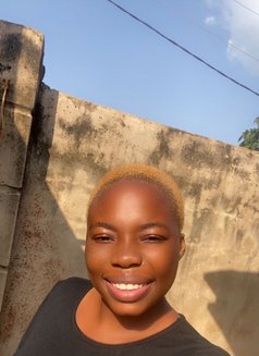 Betty - escort in Lagos, Nigeria Photo 1 of 4