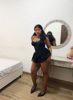 Betty Scarlett - escort in Dubai Photo 10 of 12