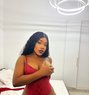 Betty - puta in Dubai Photo 1 of 16
