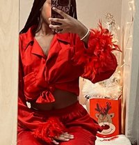 Bewa - escort in Yokohama