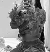 Bewa - escort in Yokohama