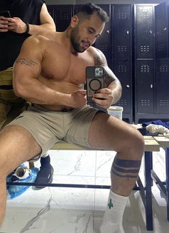 Bewarrıor - Male escort in İstanbul Photo 6 of 6