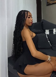 Beyonce Sloppy Bj Deep French Kiss - escort in Chennai Photo 4 of 4