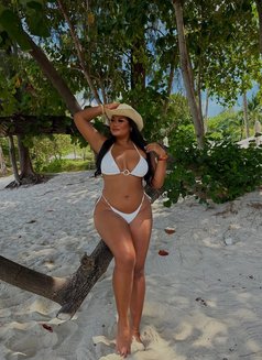 Beyond Available in Phuket - puta in Phuket Photo 12 of 13