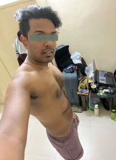 Bf, Husband Experience - Male escort in Colombo Photo 2 of 13