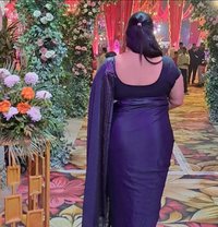 Bhabhi Aunty - escort in Noida