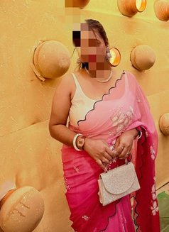 Bhabhi for cam - escort in Navi Mumbai Photo 3 of 3