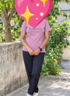 Bhabhi Ji ahmedabad only hotel booking - escort in Ahmedabad Photo 3 of 3