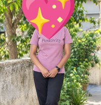 Bhabhi Ji ahmedabad only hotel booking - puta in Ahmedabad