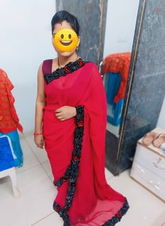 Bhabi and College Girls - puta in Pune Photo 13 of 14