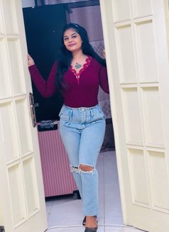 Madhu South Young Girl - escort in Dubai Photo 1 of 2