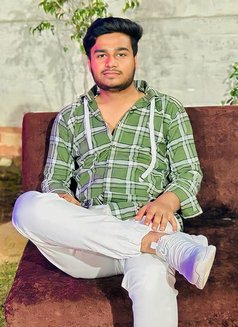 Bhanu Bhardwaj - Acompañantes masculino in New Delhi Photo 4 of 4